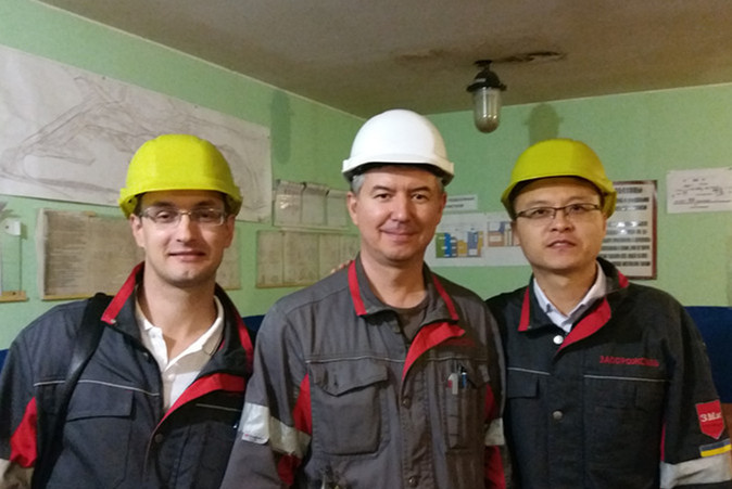 SOPORTE TÉCNICO PARA LA FÁBRICA DE ACERO DE UCRANIA